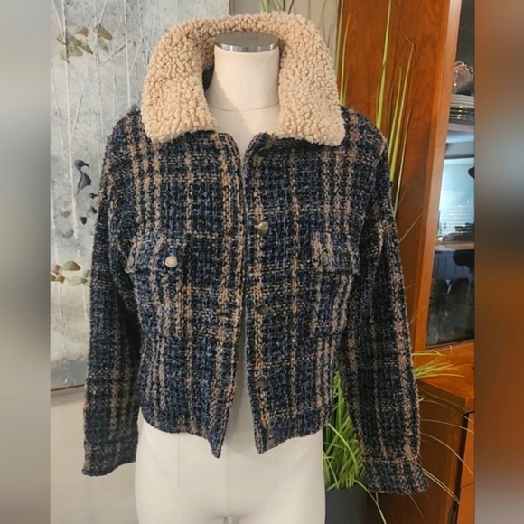 Sweet Rain Contemporary Plaid Tweed Sherpa Collared Jacket Women's Size L - Picture 3 of 14
